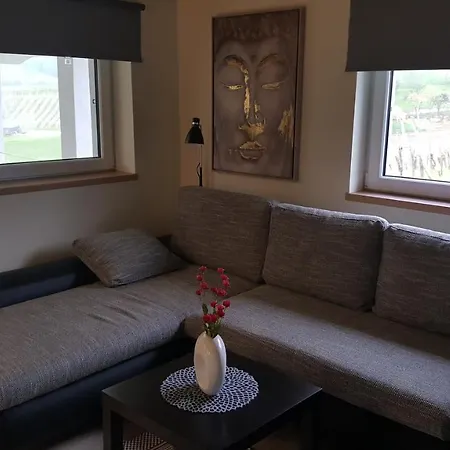 Na Off Holiday home Radenci