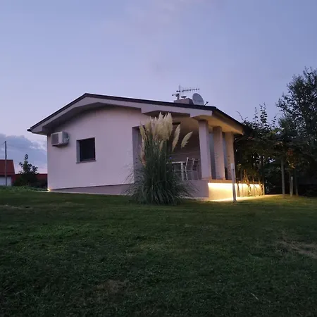 Na Off Holiday home *